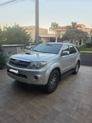 Toyota Hilux SW4 SRV D4-d 4X4 3.0 TDI Dies. AUT 2007