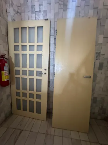 Porta Casa e porta Quarto | Madeira | Qualidade 