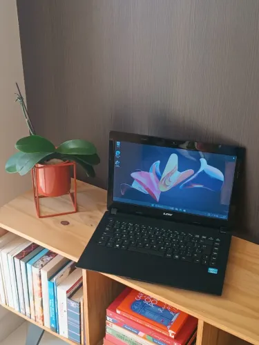 Notebook Lenovo Core i3 + SSD 240GB - Bateria até 2h