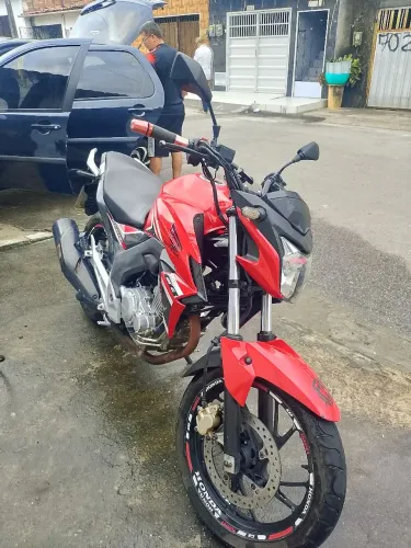Moto cb Twister 250 ano 2018 valor 18.000