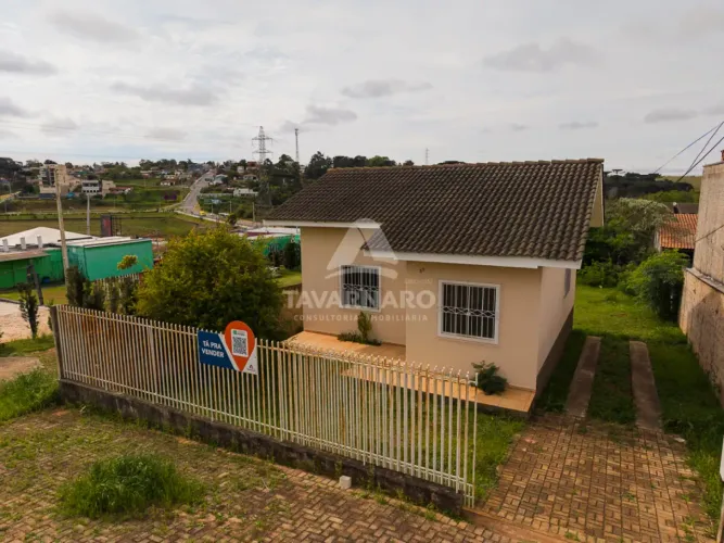 Casa a 50 metros do Lago de Olarias. Terreno de 450 m²