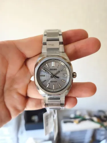 Seiko Astron 