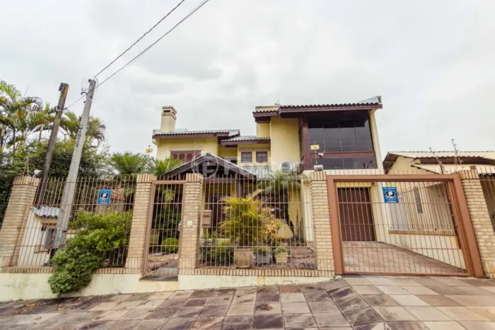 Casa à venda Travessa Porto Príncipe, Jardim Lindóia - Porto Alegre