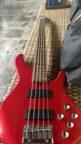 VENDE-SE CONTRA BAIXO TAGIMA