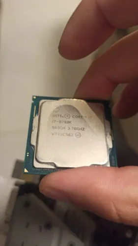 Processador intel i7 8700k sr3QR 3.70GHZ
