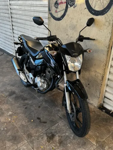 Cg Fan 160 preta
