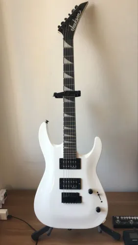 Guitarra JACKSON JS22 Snow White rara, estado de NOVA, Na caixa, tudo ORIGINAL
