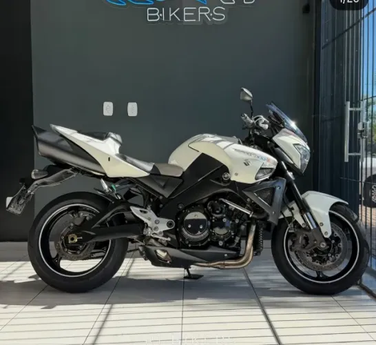 B king 1340 cc ano2012. Com 23.800 km em estado de nova, toda original sem nenhum detalh