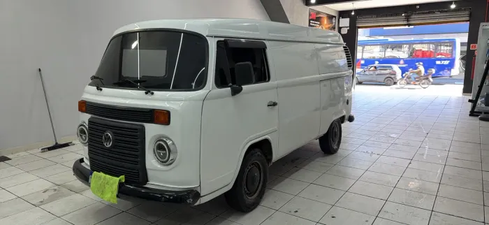 Volkswagen Kombi Furgão 1.4 MI Total Flex 8V 2006