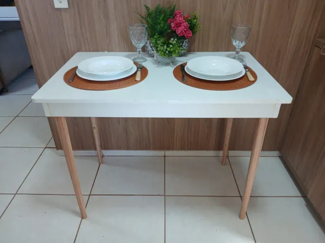 Mesa de Jantar (Branca)
