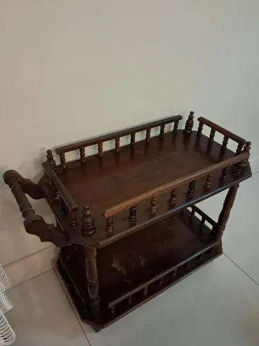 Carrinho de Chá de Madeira Antigo