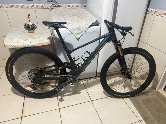 Bicicleta Scott Spark RC - Tamanho M