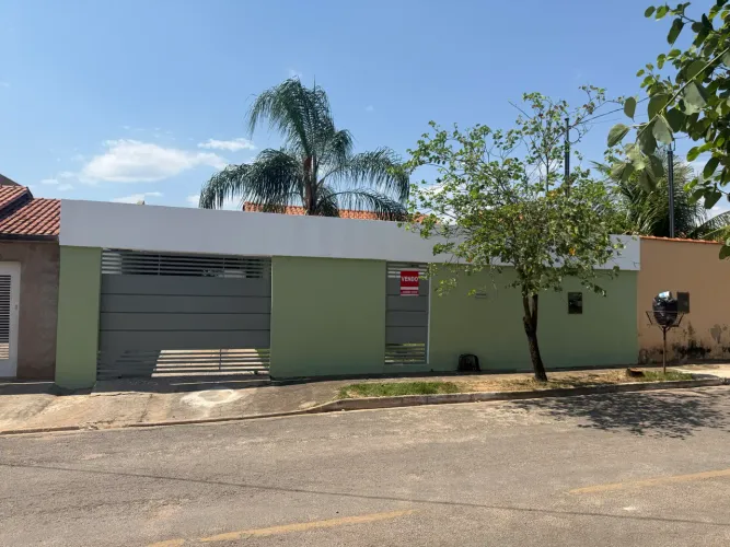 Vendo casa no novo parque 