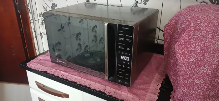 Microondas Eletrolux 36litros