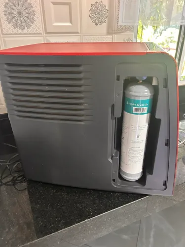 Máquina de Bebidas B.blend All-in-One - Água com Gás, Sucos, Chás e +! (Excelente Estado)