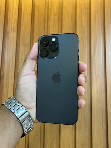iPhone 14 Pro Max - 256GB Preto Titanium