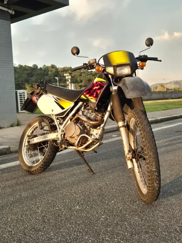 Honda XR200R 2002 