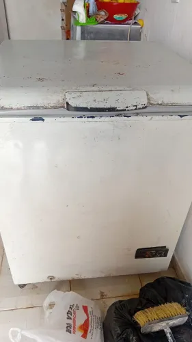 Vendo ou troco um freezer 