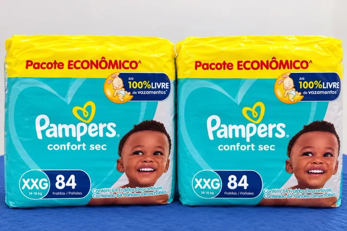 Fralda Pampers XXG - 2 pacotes com 84 unidades cada