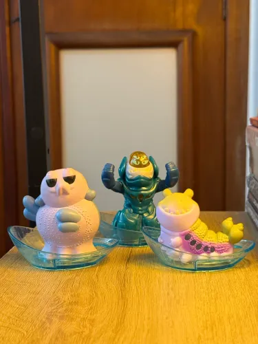 brinquedos mclanche feliz elio disney pixar