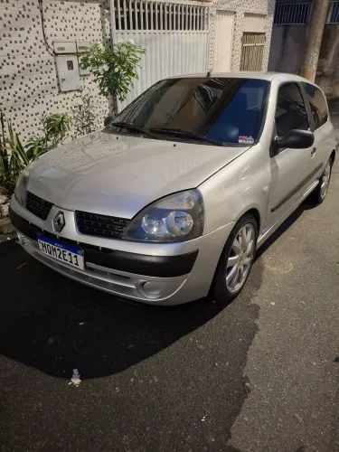 Renault Clio Expression 1.0/1.0 Hi-power 16V 3P 2005