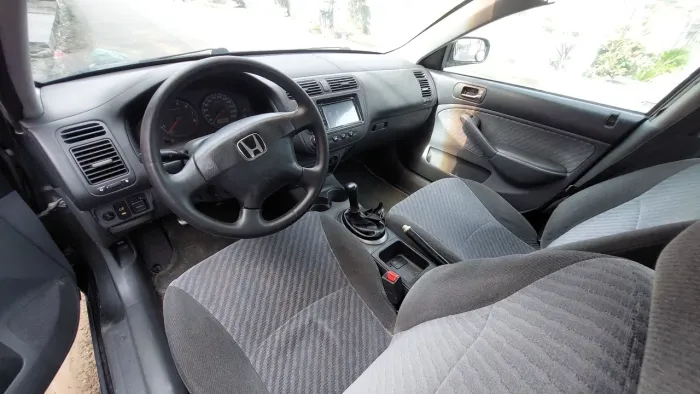 Honda Civic Sedan LX 1.7 16V 115cv Mec. 4P 2003
