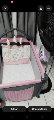 Berço portátil seminovo com poucos meses de uso