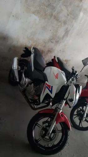 Cb 300 2012