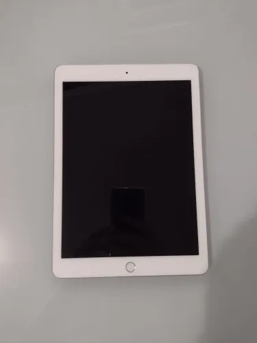 iPad - a1893 (((DEFEITO?)))