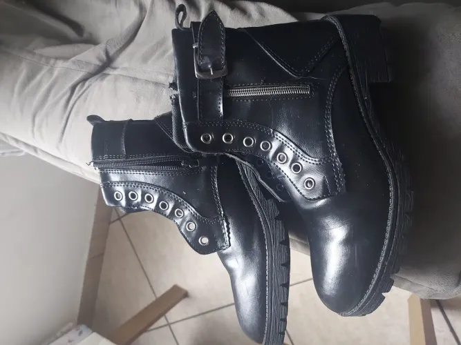 Bota infantil 