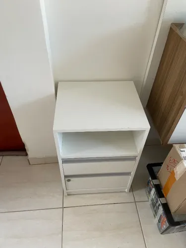 Mesa de cabeceira