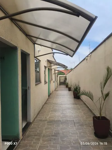 Kitnet no Jd. Esmeralda/Pd Ludovico ótima localização