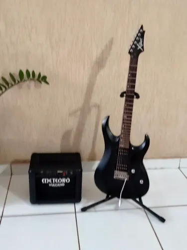 Guitarra Cort X1 Cubo Meteoro Vulcano Zero