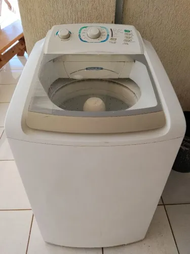 Máquina de lavar roupa Electrolux 10 kilos
