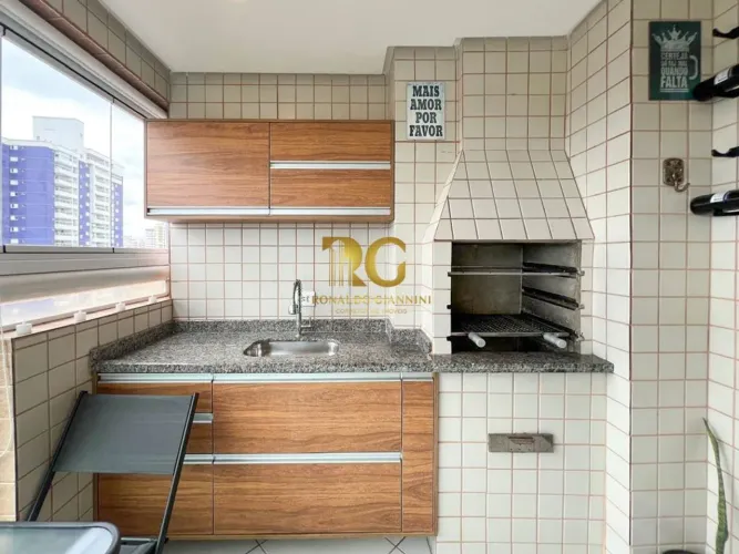 Apartamento 2 dormitórios mobiliado 400 metros do mar no bairro da aviação PG