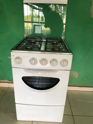 Fogão 4 bocas entrego
