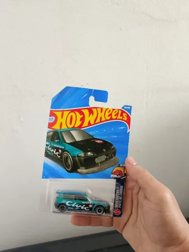 Carrinhos hotwheels original, novos