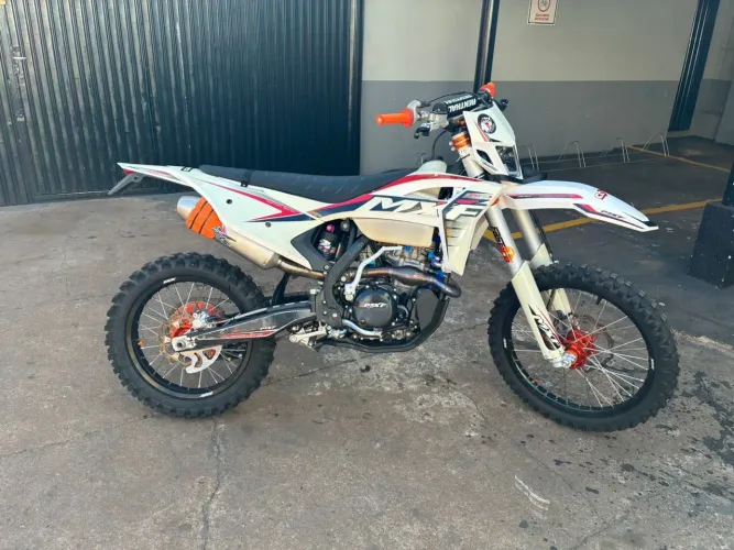 Vendo Mxf 300 RXI 4 tempos