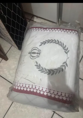 Kit berço novo na cor marrom 