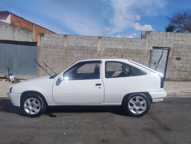 Chevrolet Kadett GLS 1.8 EFI / Sl/e 1.8 (álcool) 1992