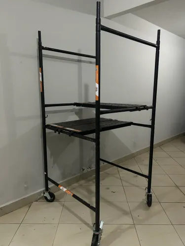 Aluguel/Locação de Andaimes