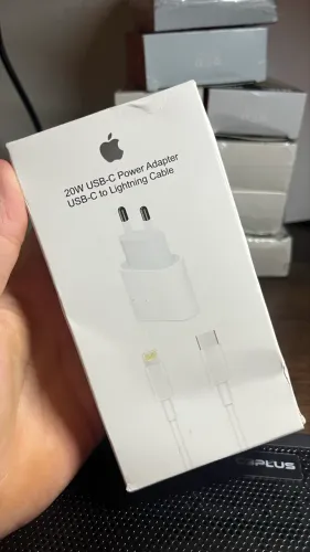 Carregador de IPhone 20W