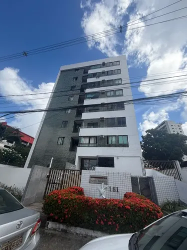 Excelente APT na Tamarineira , 350m do PARQUE DA TAMARINEIRA e 700M da JAQUEIRA