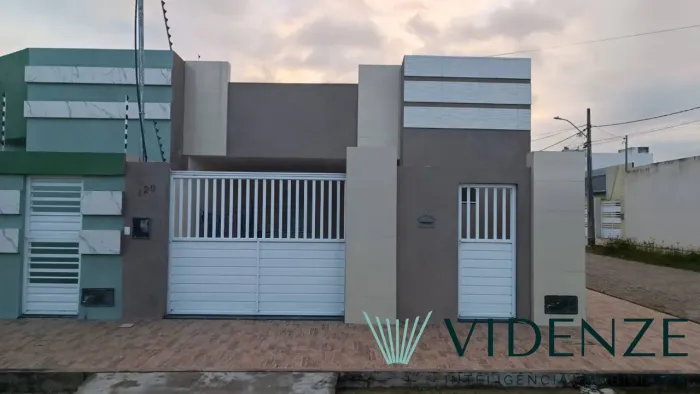 Casa à venda no bairro Marcela em Itabaiana