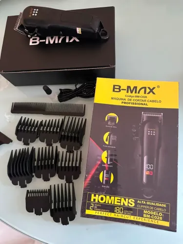 Máquina de cortar cabelo profissional