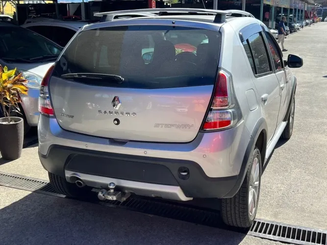 Renault Sandero Stepway Hi-flex 1.6 16V 5P Aut. 2014