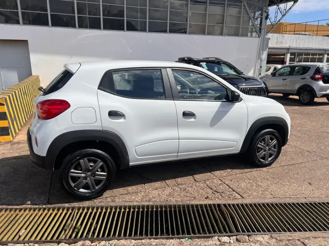 Renault Kwid Zen 1.0 Flex 12V 5P Mec. 2024