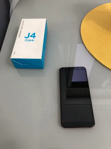 Samsung J4 Core