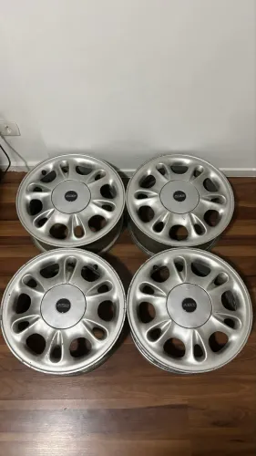 Rodas aro 15 - Marea Gota sem pneus 