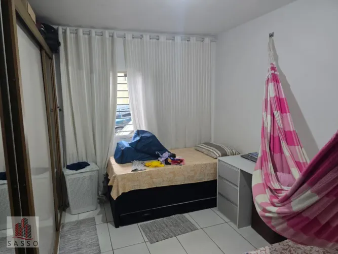 Vendo casa na Vila Carmosina